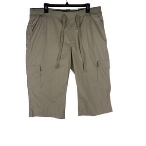 St Johns Bay Petite XL Khaki Cargo Capri Pants Mid Rise Stretch PXL NWT